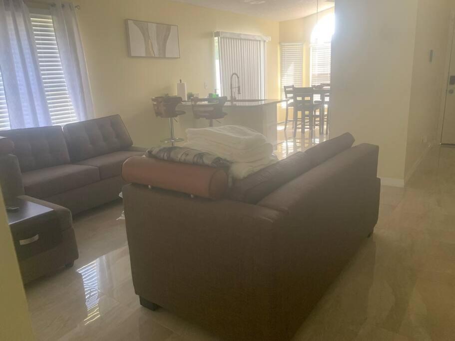 Universal Bn B Retreat Villa Orlando Dış mekan fotoğraf